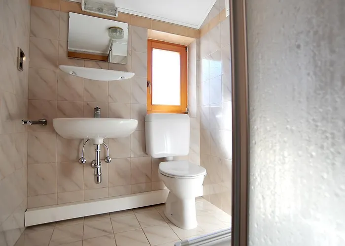 Nickl בית הארחה 3*